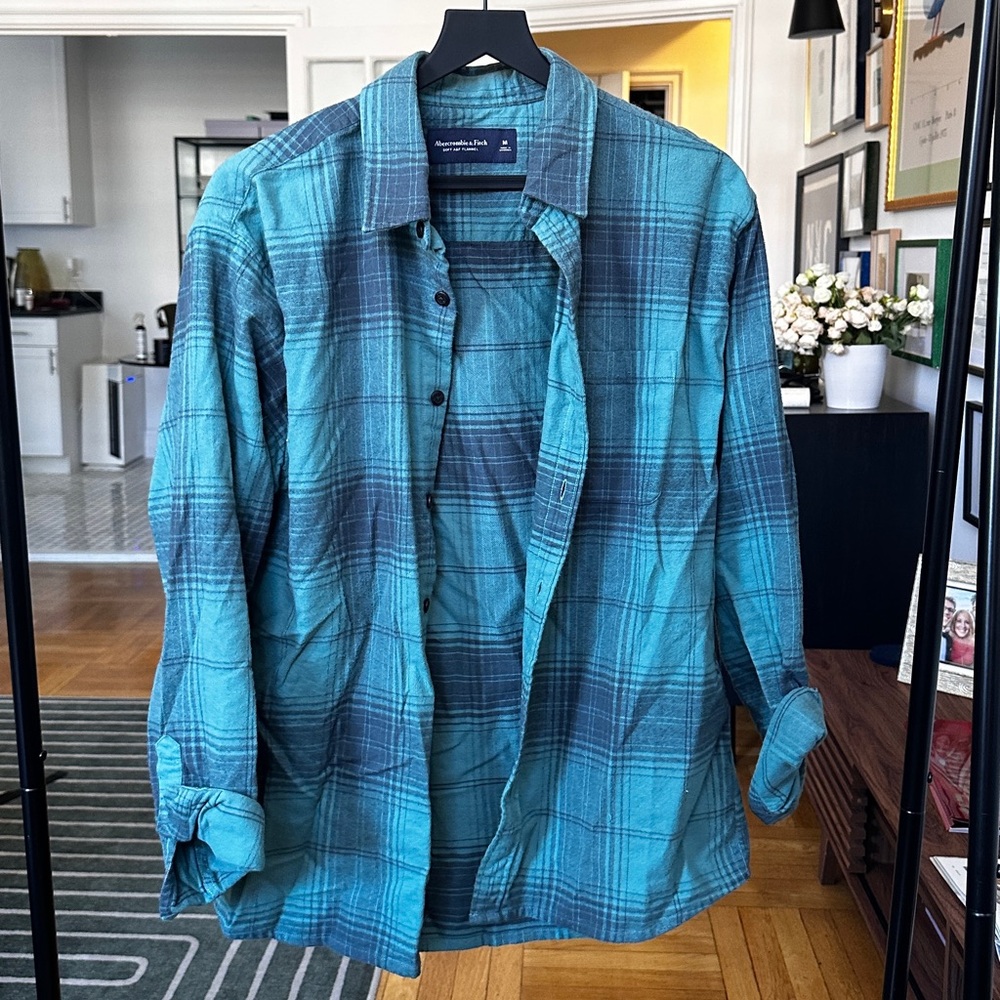 Abercrombie flannel size M